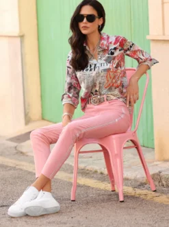 Druckbluse im Mustermix