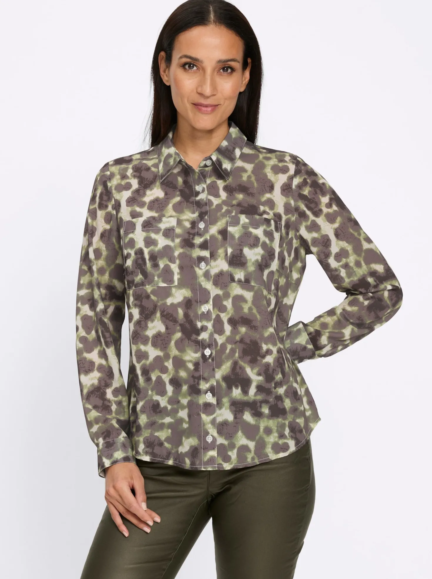 Druckbluse mit Hemdblusenkragen