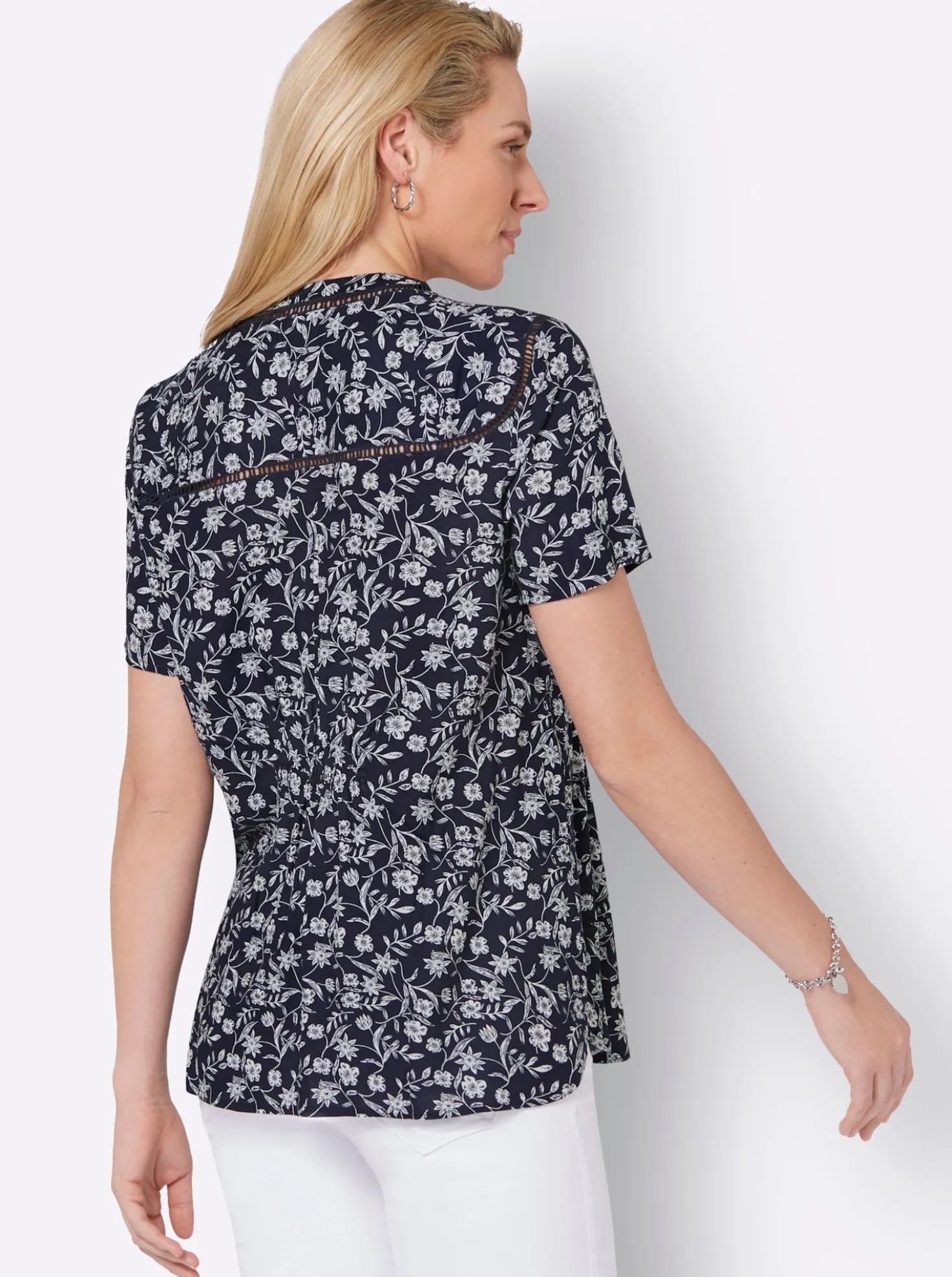 Druckbluse mit Seitenschlitzen
