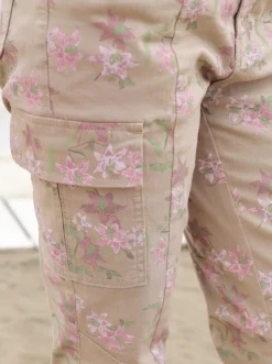 Druckhose mit Floral-Print