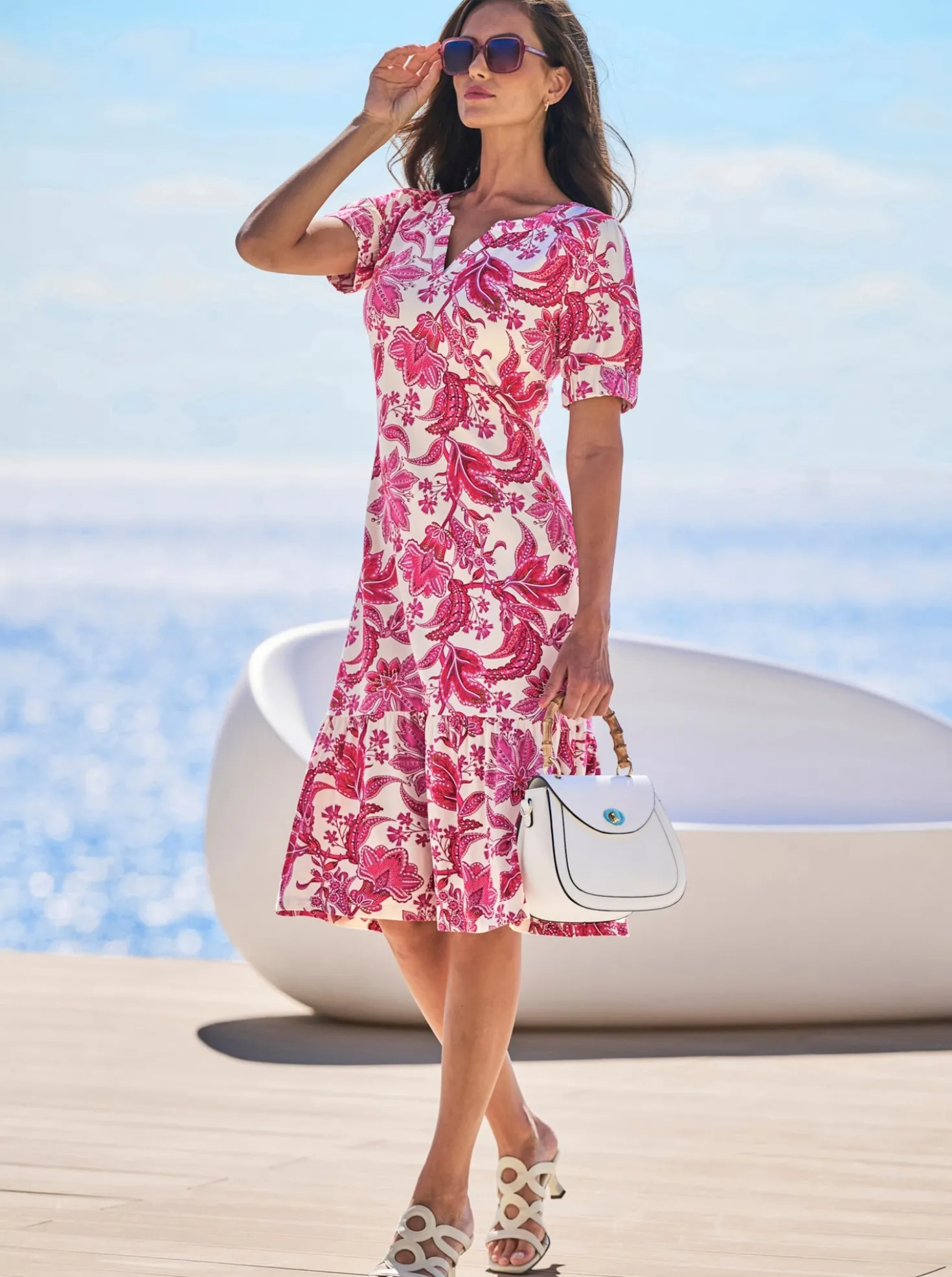 Druckkleid mit Puffärmeln