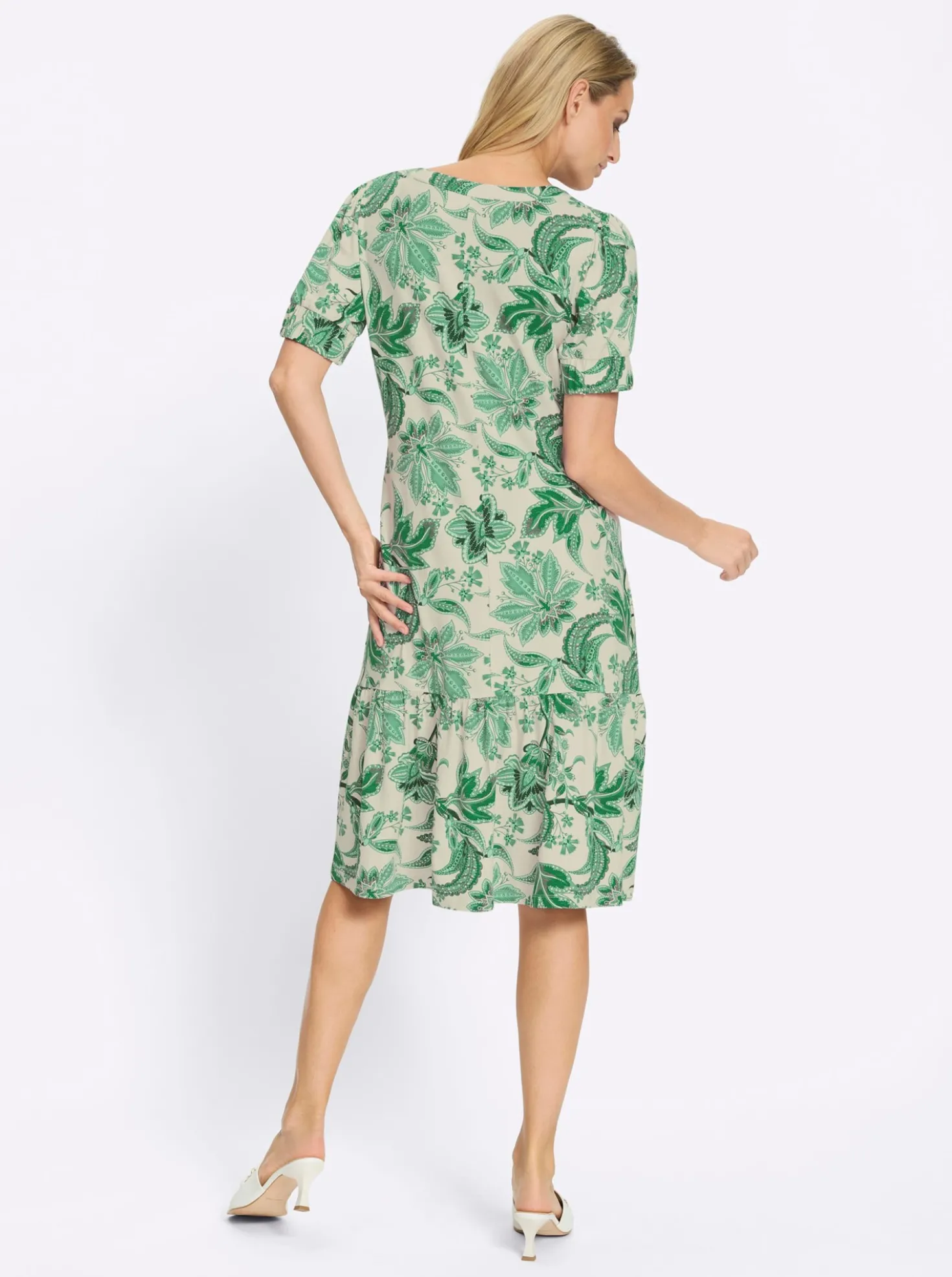 Druckkleid mit Puffärmeln