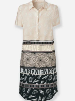 Druckkleid mit seitlichen Nahttaschen