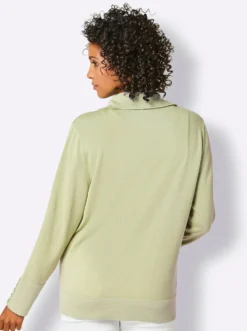 Feinstrickjacke mit gestreiften Abschlüssen