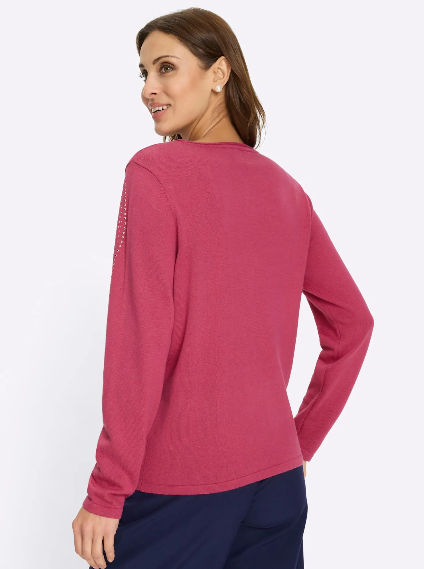 Feinstrickpullover mit Metallplättchen-Applikation