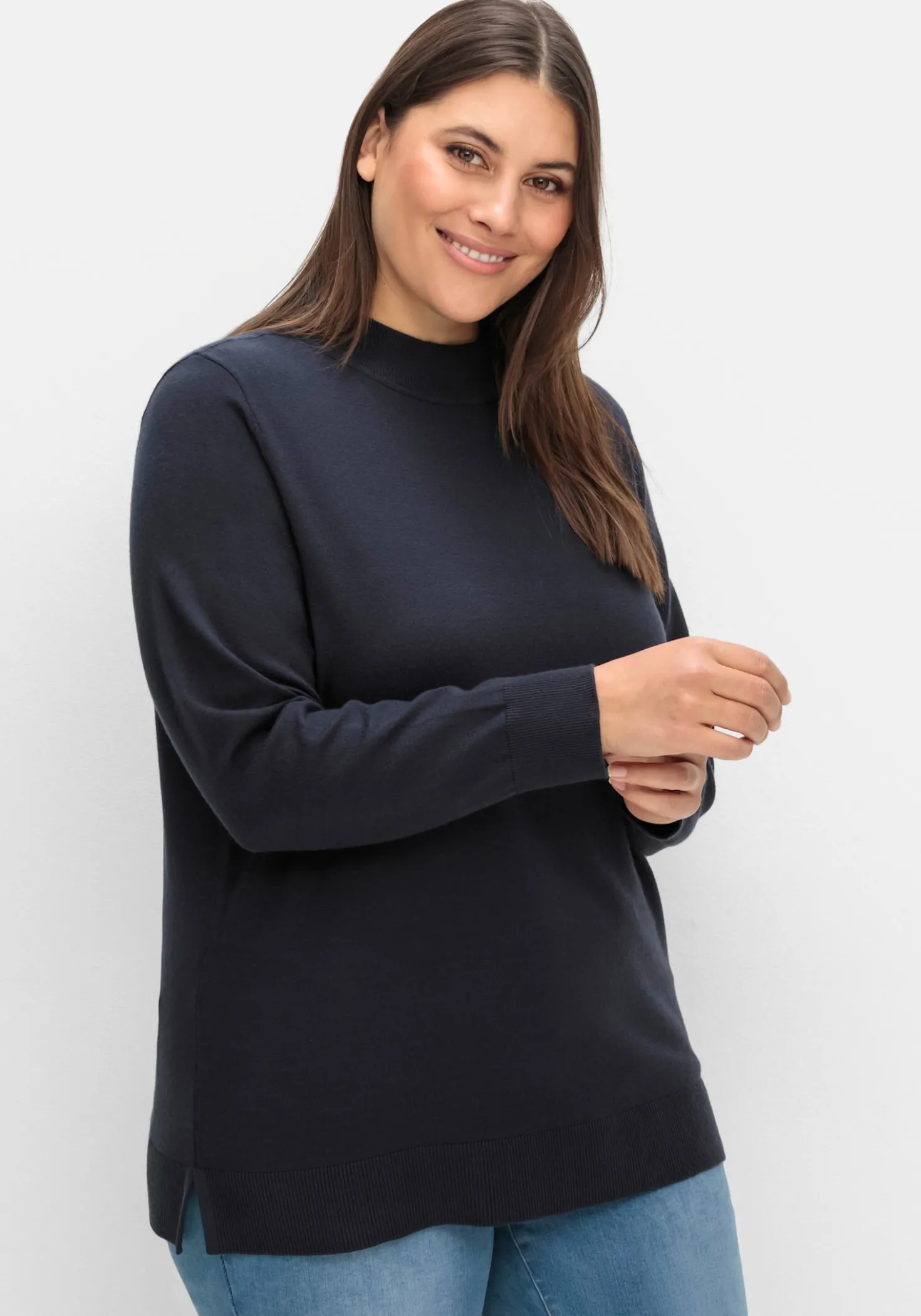 Feinstrickpullover mit Stehkragen