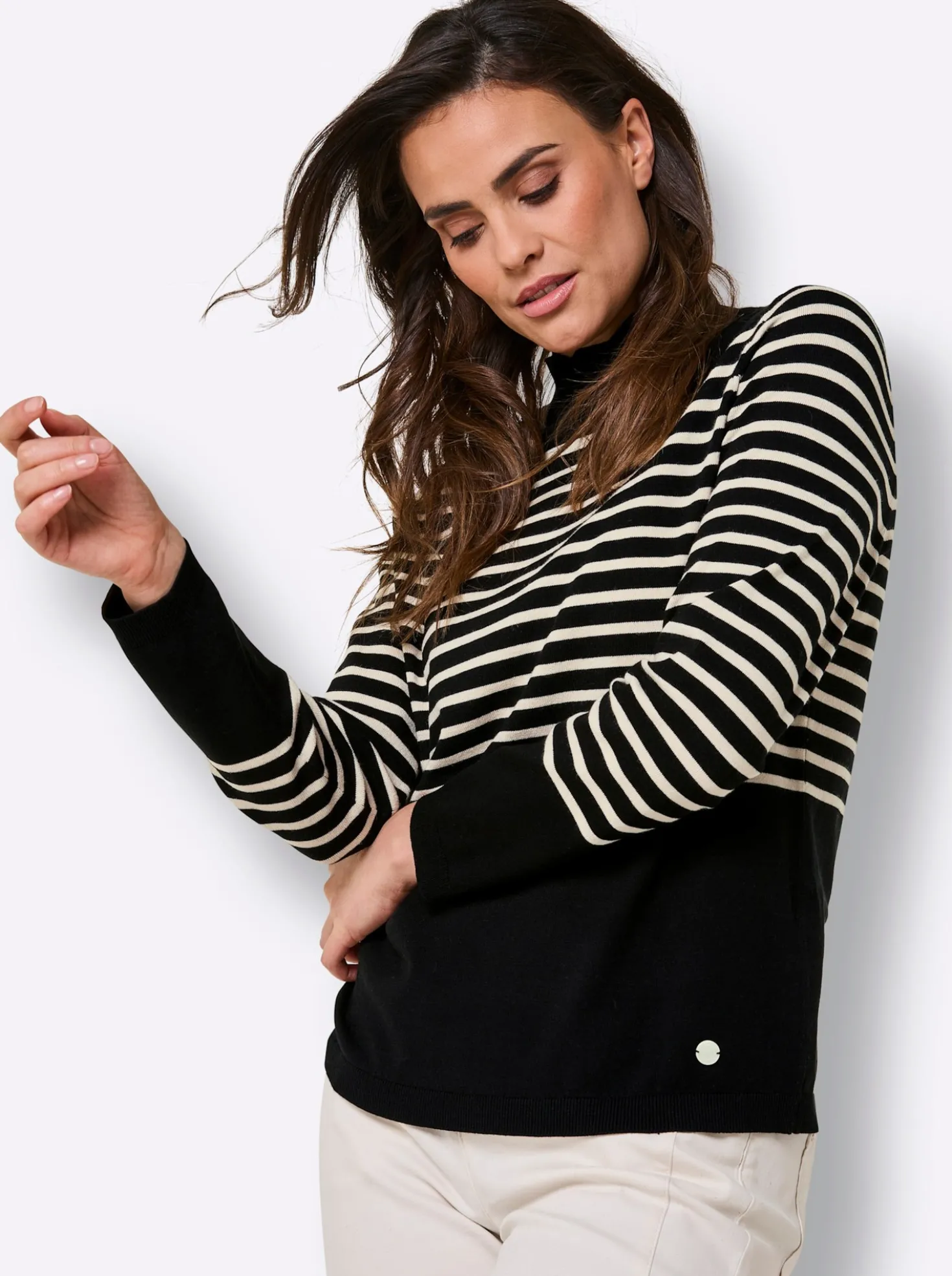 Feinstrickpullover mit Wellenkante
