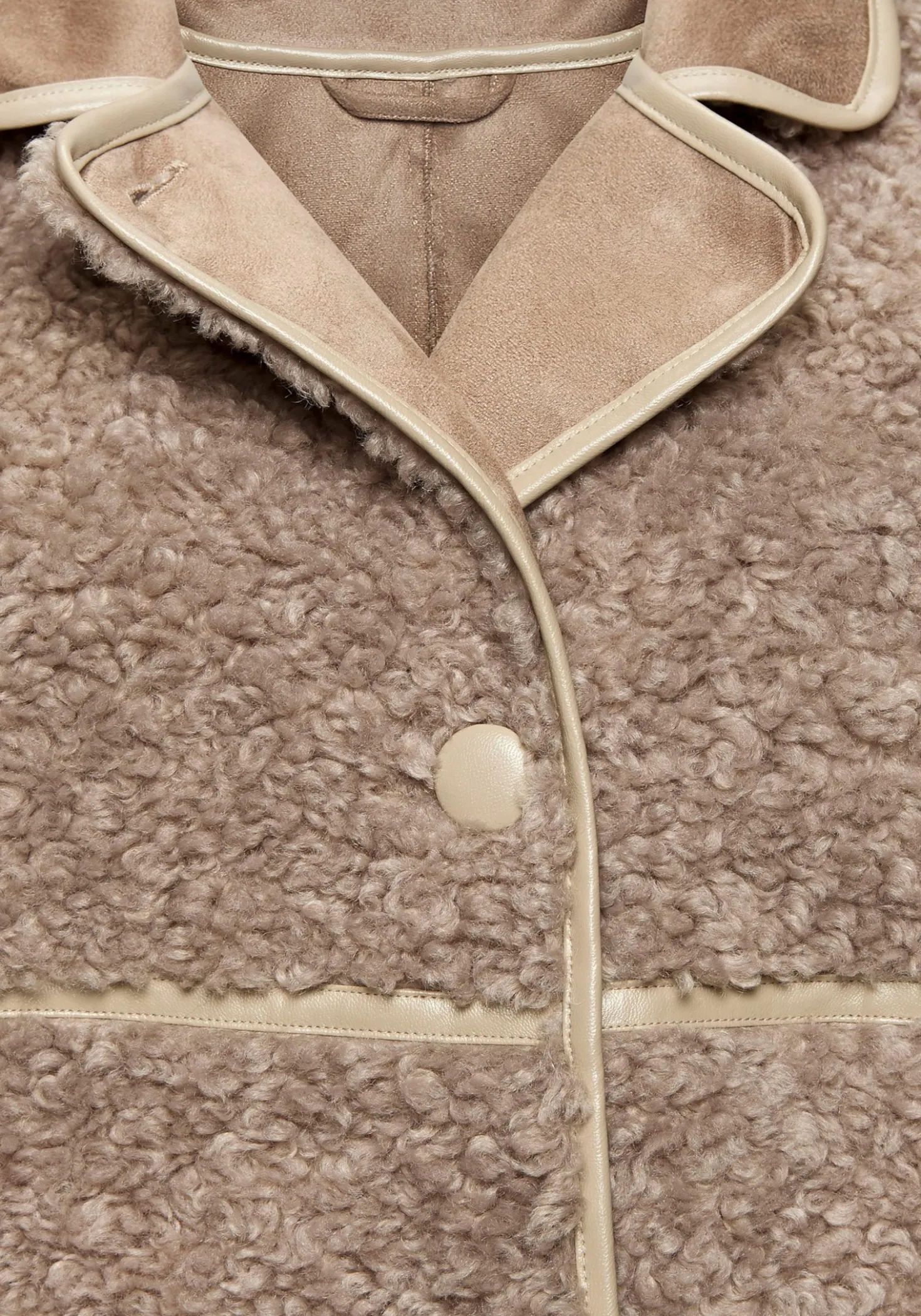 Fellimitatjacke