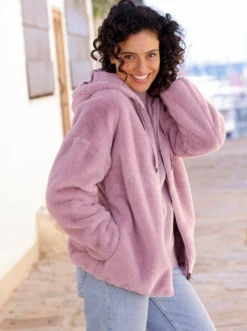 Fellimitatjacke mit Gummizug an Ärmeln und Saum