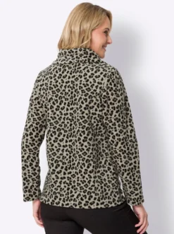 Fleecejacke allover im Leo-Dessin