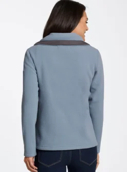 Fleecejacke mit schrägen Reißverschluss-Taschen