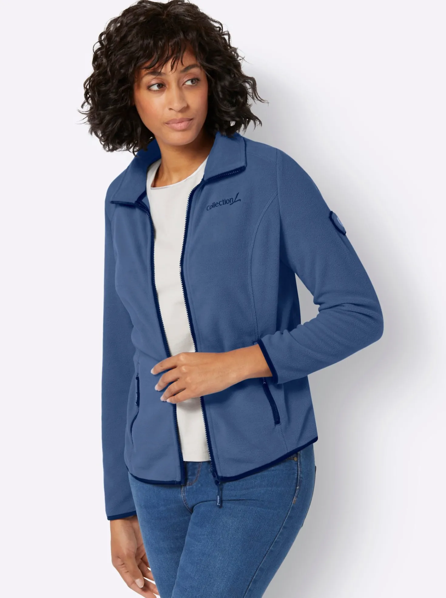 Fleecejacke mit Stickerei
