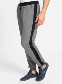 Freizeithose mit Bündchen am Saum