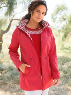 Funktionsjacke mit innovativer Ausrüstung