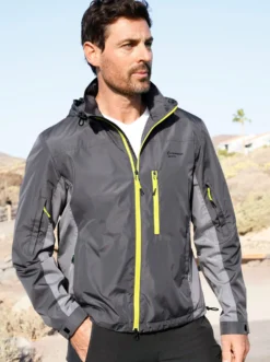 Funktionsjacke mit Unterarmbelüftung