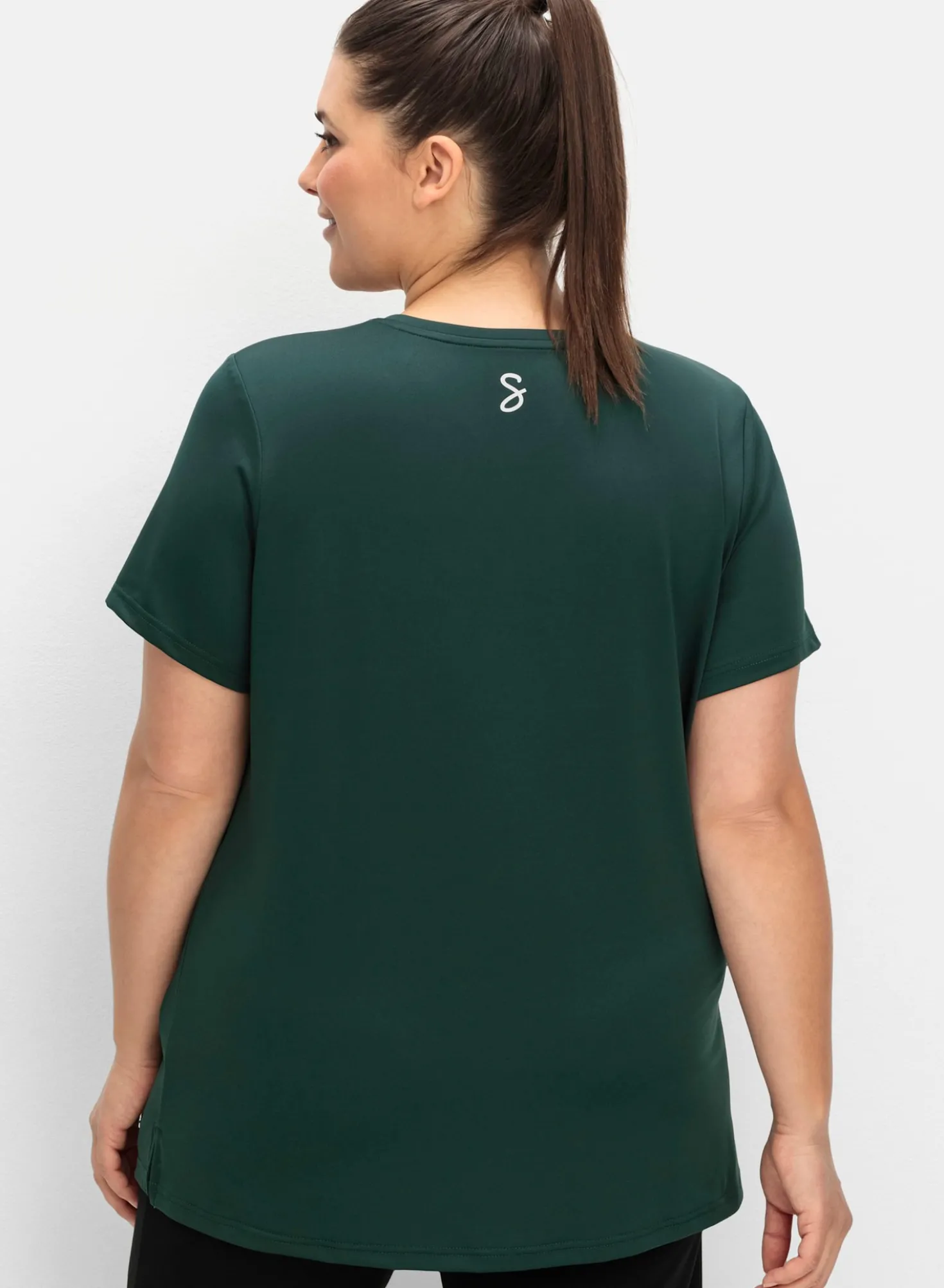 Funktionsshirt mit V-Ausschnitt
