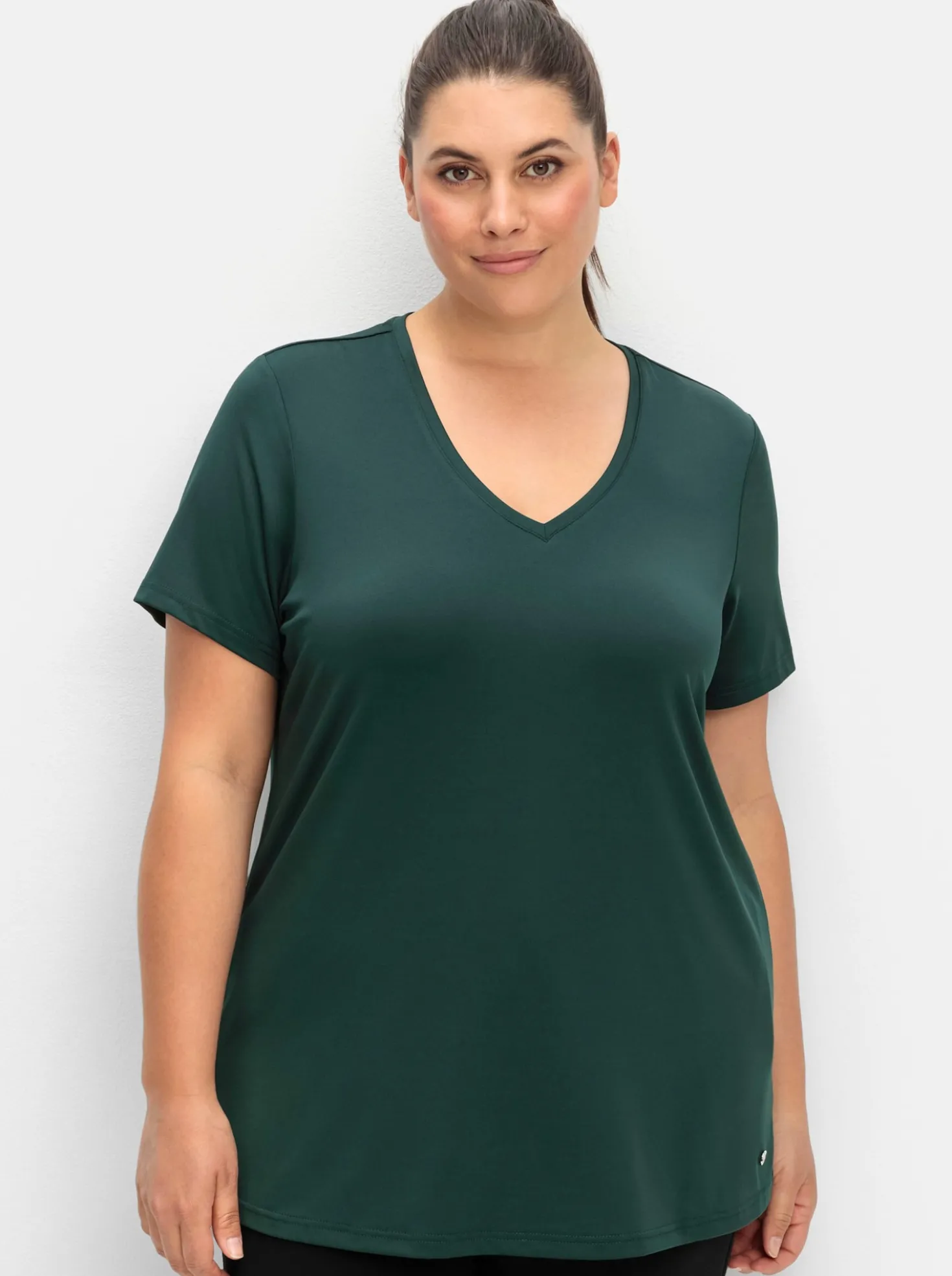 Funktionsshirt mit V-Ausschnitt