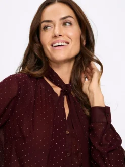 Georgettebluse mit abnehmbarer Schluppe