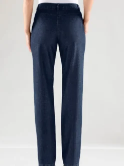 Gerade Jeans mit Bauch-weg-Effekt