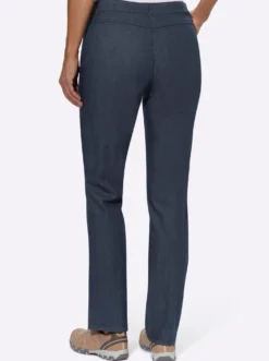 Gerade Jeans mit Bauch-weg-Effekt