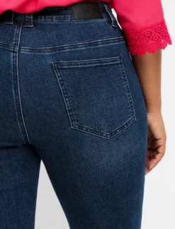 Gerade Jeans mit TruTemp365® Fasern