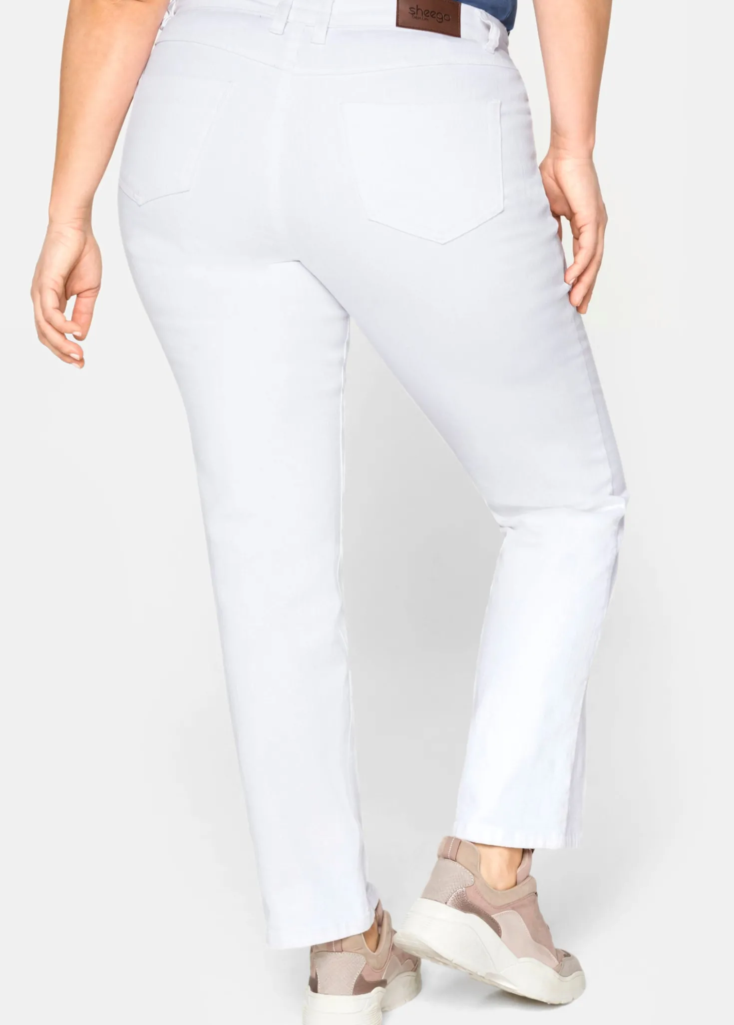 Gerade Jeans mit Used-Effekten