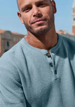 Henleyshirt