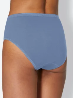 Hüftslip mit elastischen Abschlüssen