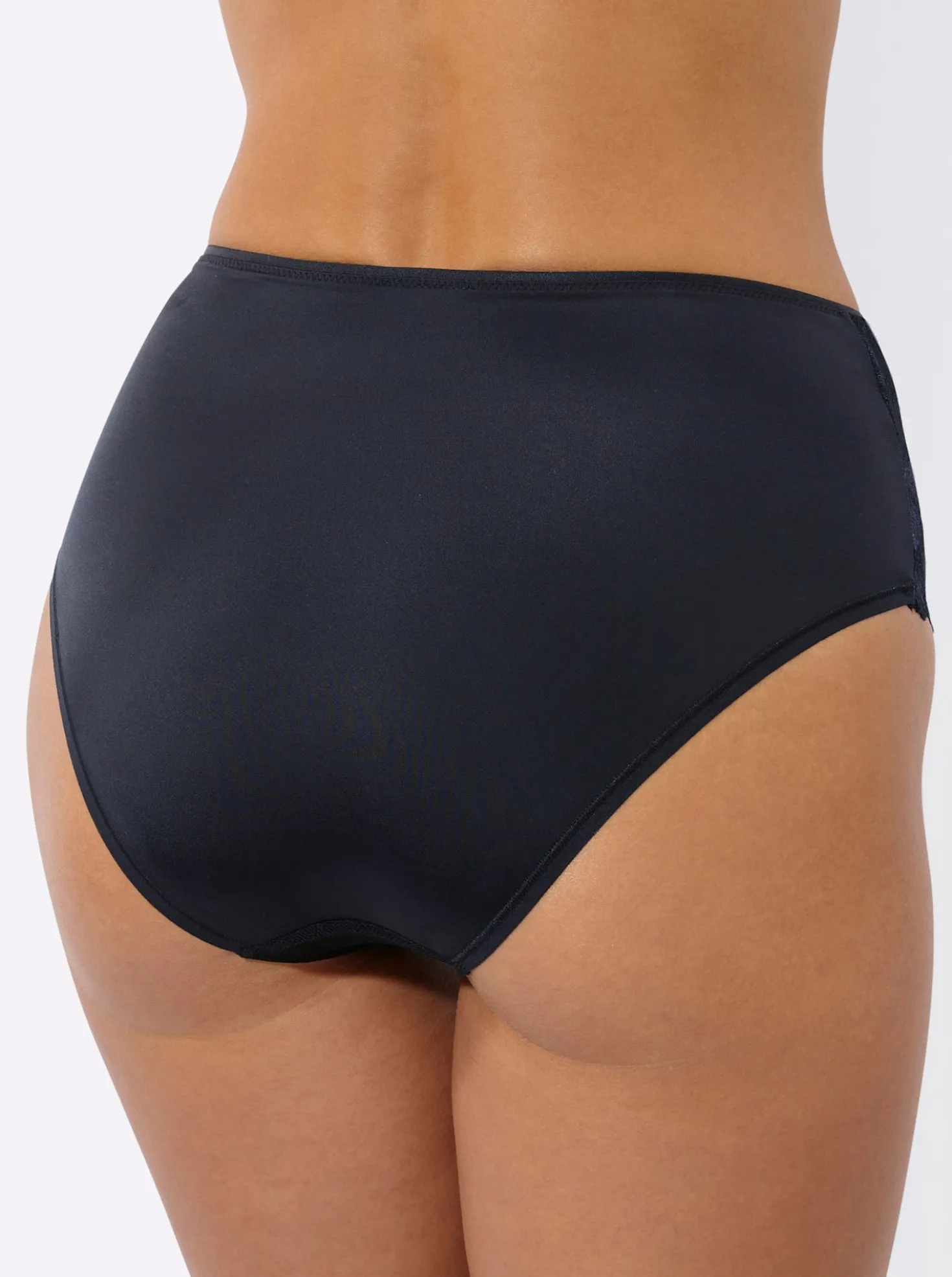 Hüftslip mit Netzware vorne