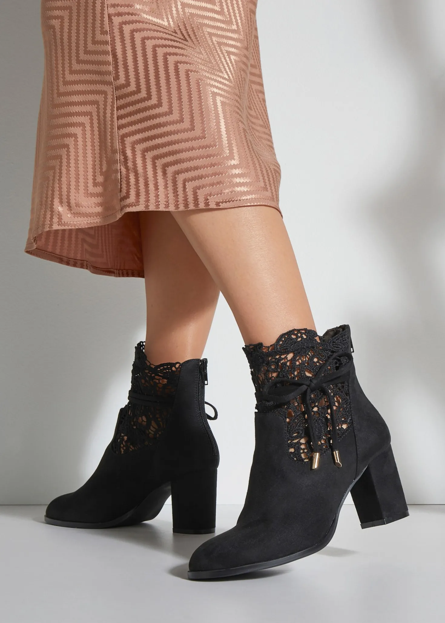 High-Heel-Stiefelette