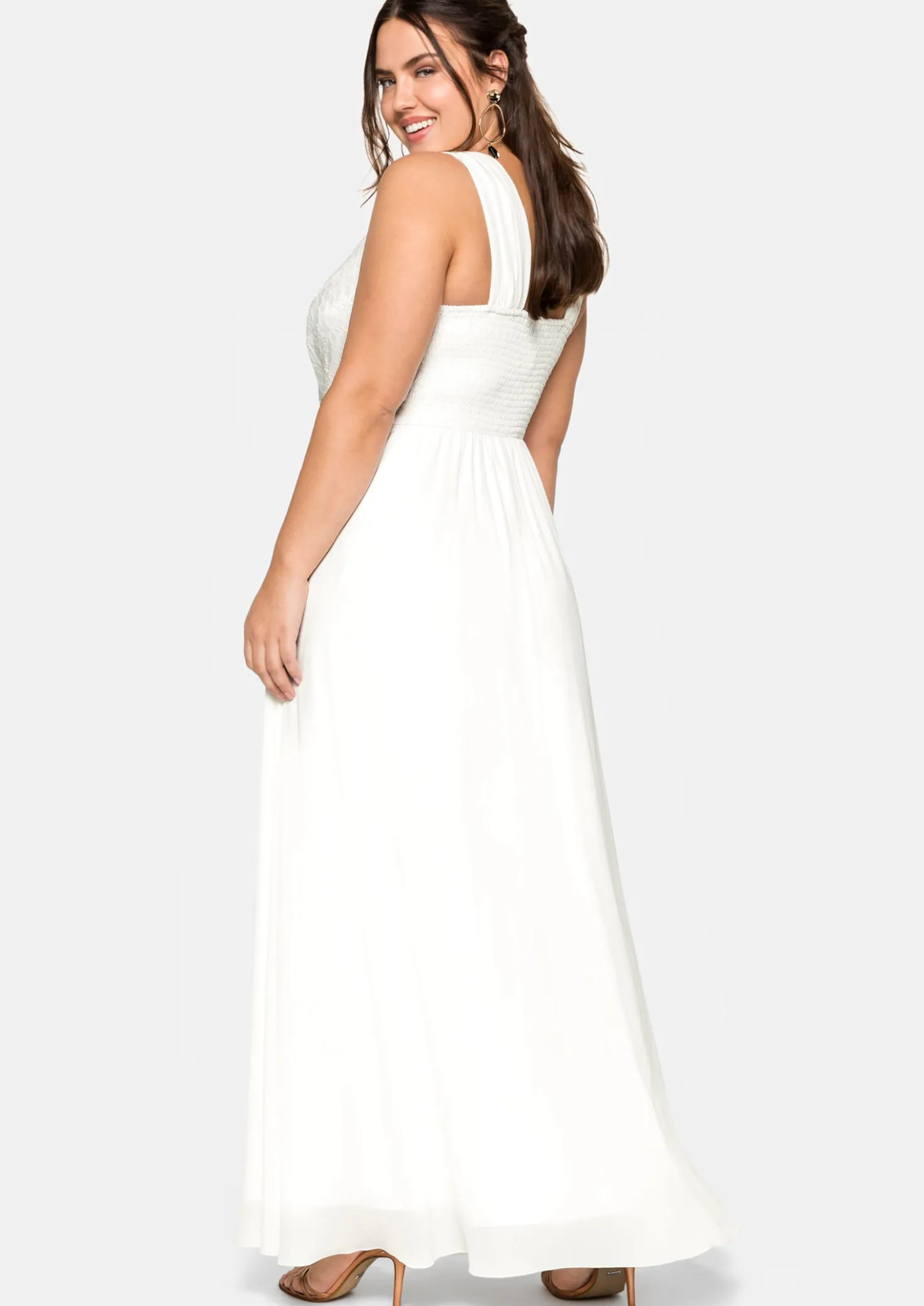 Hochzeitskleid mit Spitze und Pailletten
