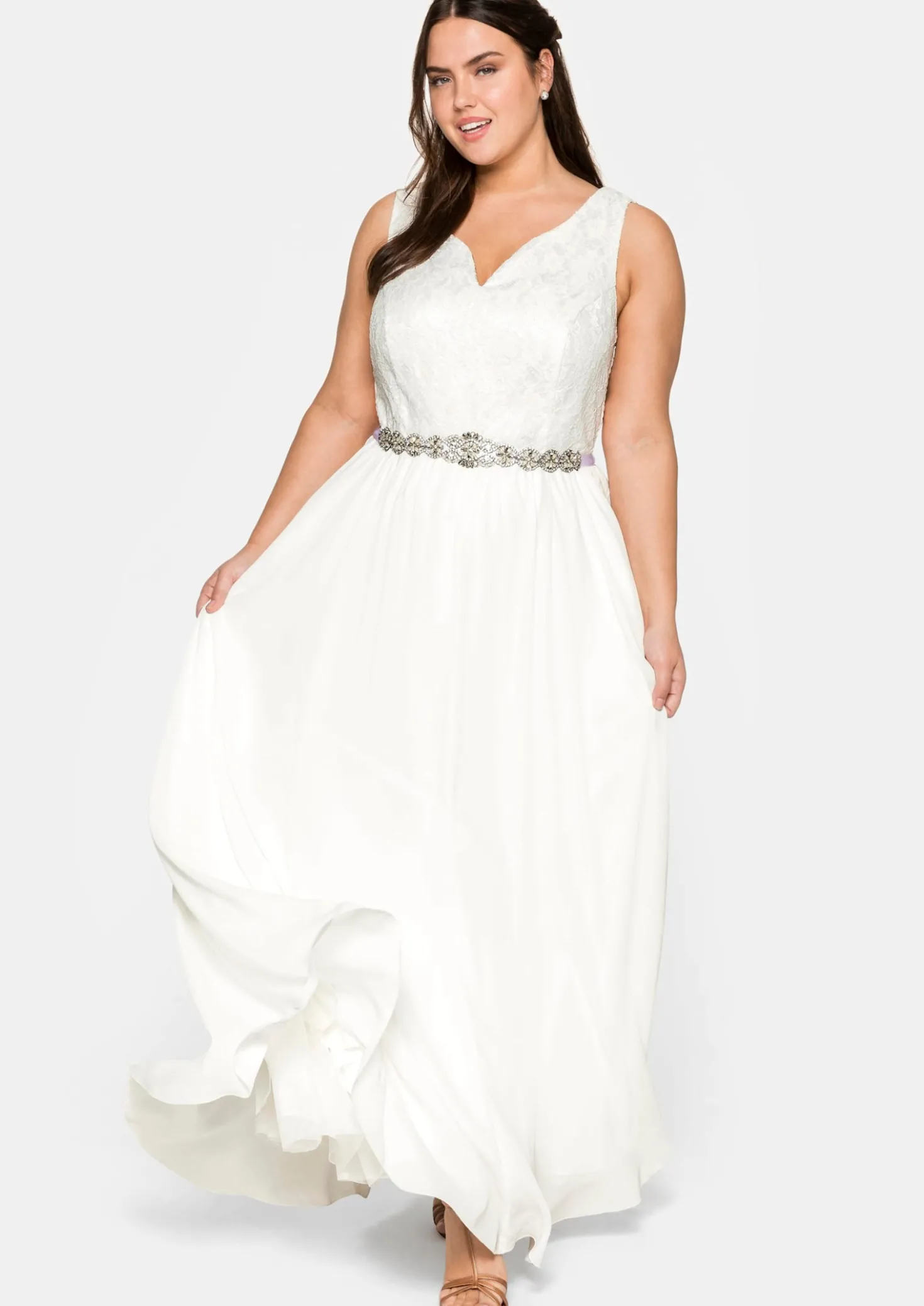 Hochzeitskleid mit Spitze und Pailletten