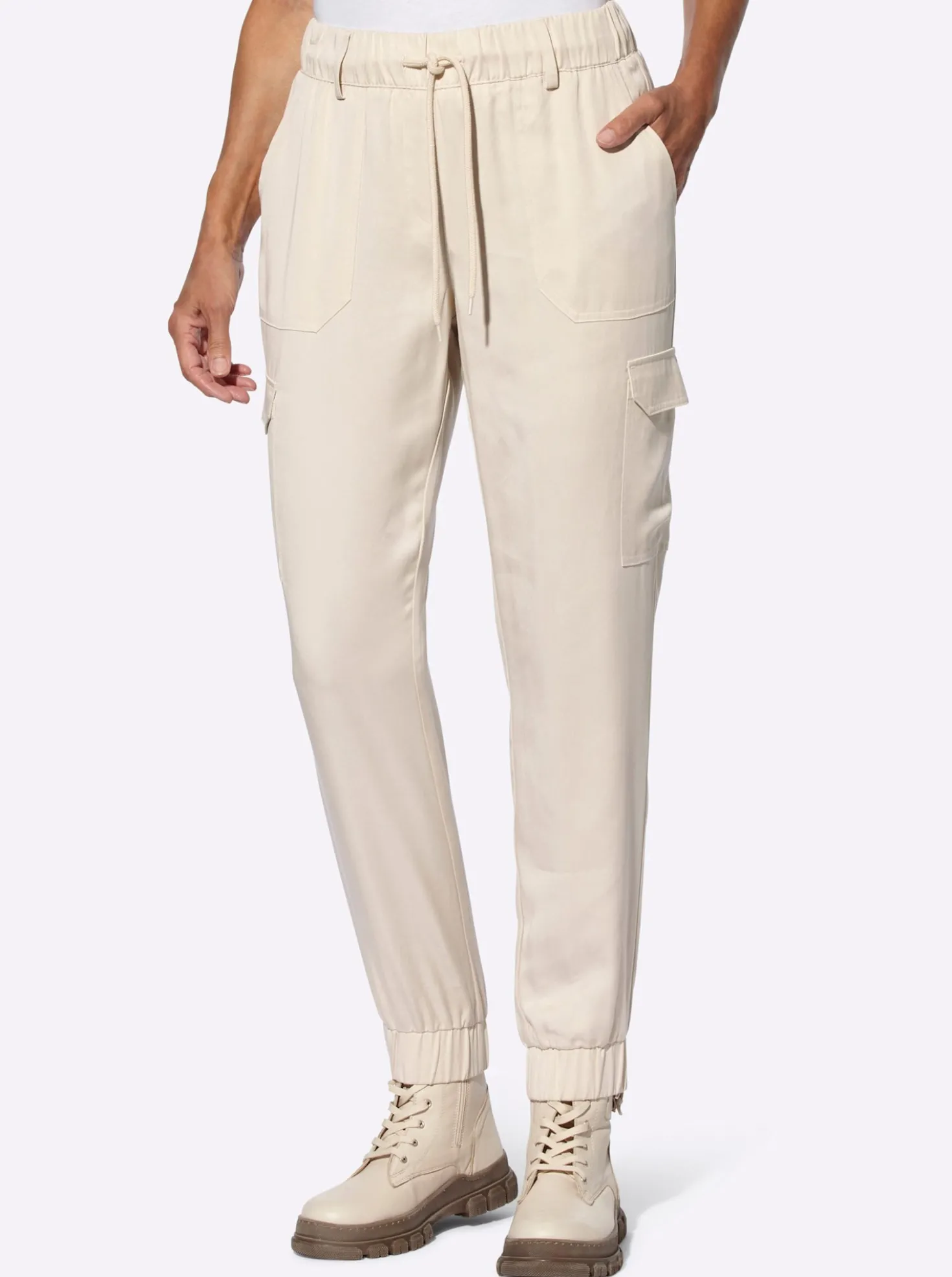 Hose mit Cargotaschen