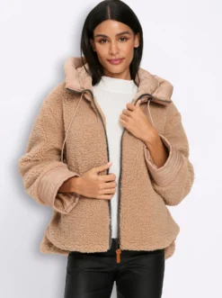 Jacke aus Fell-Imitat