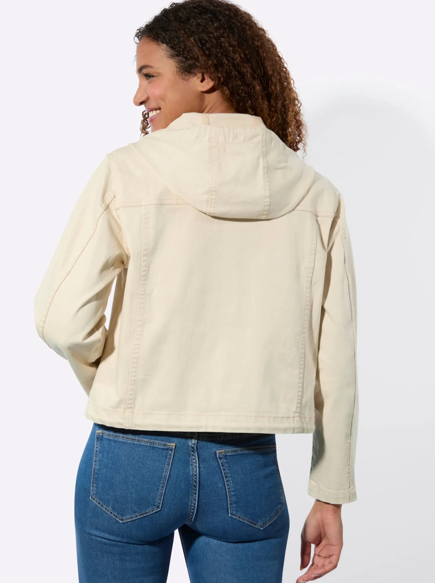 Jacke mit Kapuze