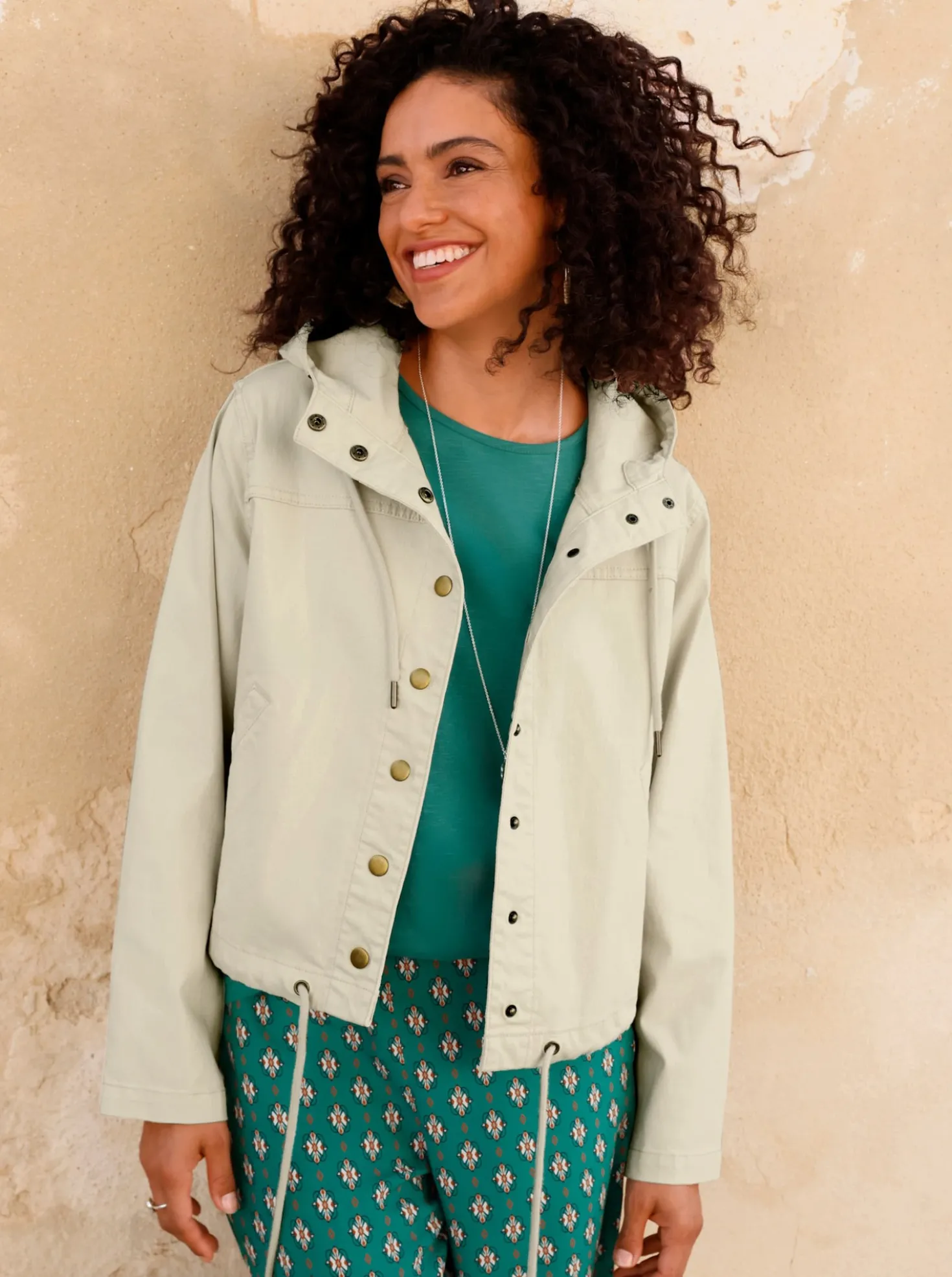 Jacke mit Kapuze