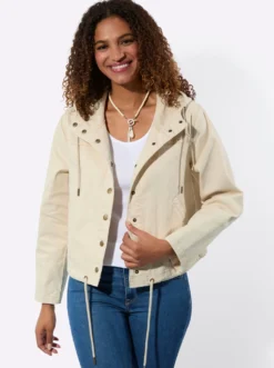 Jacke mit Kapuze