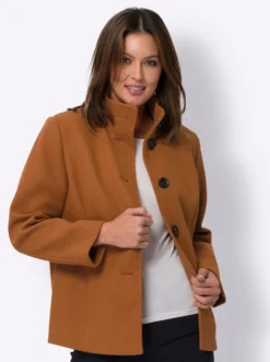 Jacke mit Schmuckknöpfen