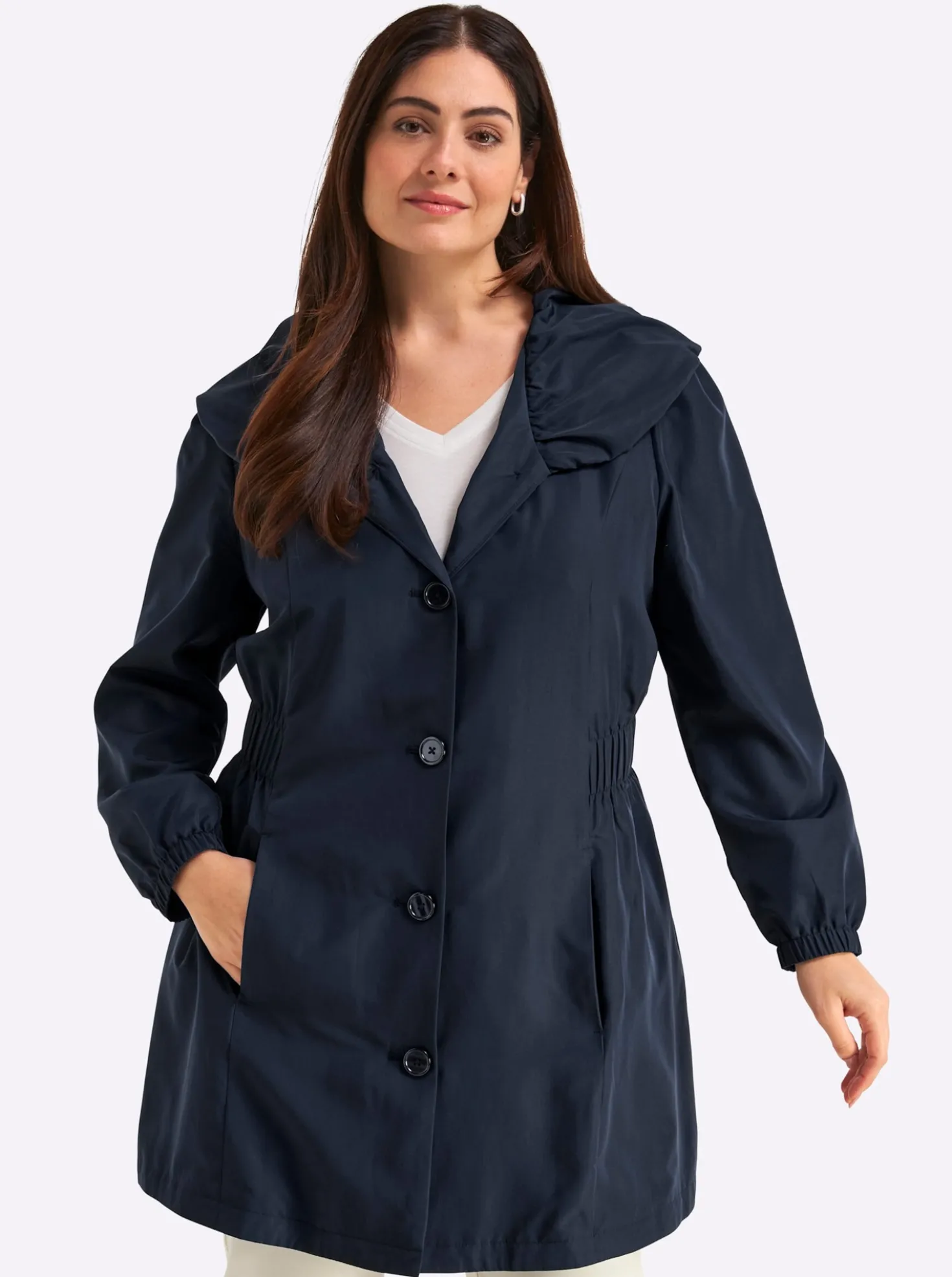 Jacke mit voluminösem Kragen