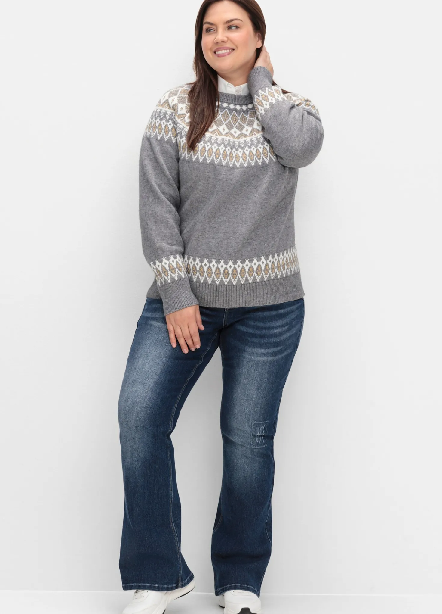 Jacquard-Pullover mit goldfarbenem Glanzgarn