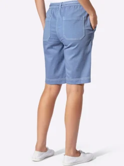 Jeansbermudas in Schlupfform, mit Bindegürtel