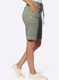 Jeansbermudas in Schlupfform, mit Bindegürtel