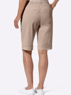 Jeansbermudas mit Dehnbund hinten