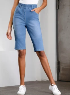 Jeansbermudas mit hohem Rundum-Dehnbund