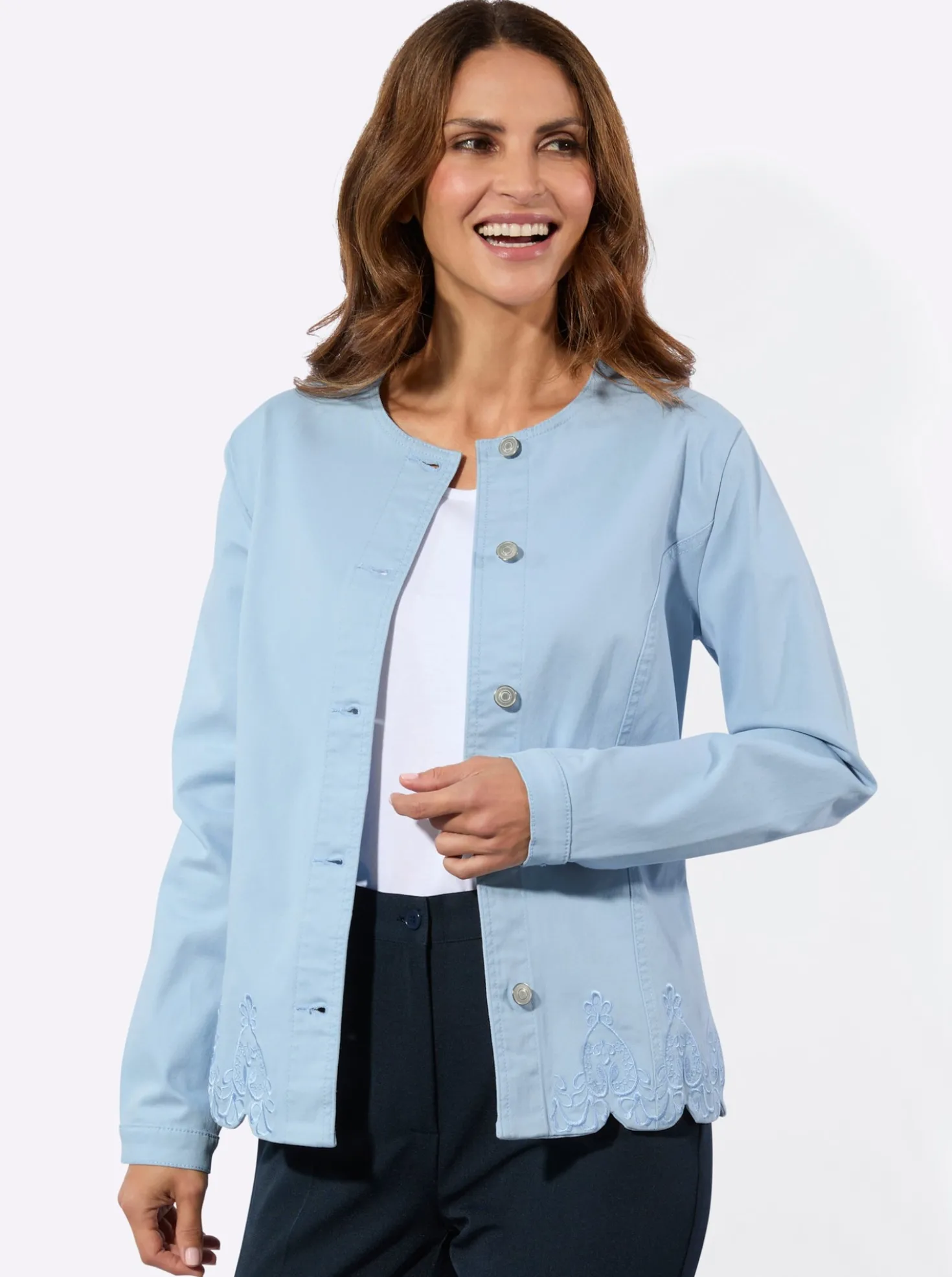 Jeansbluse mit Blütenstickerei