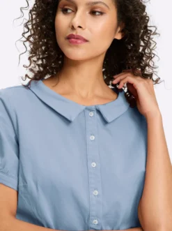 Jeansbluse mit Bubikragen