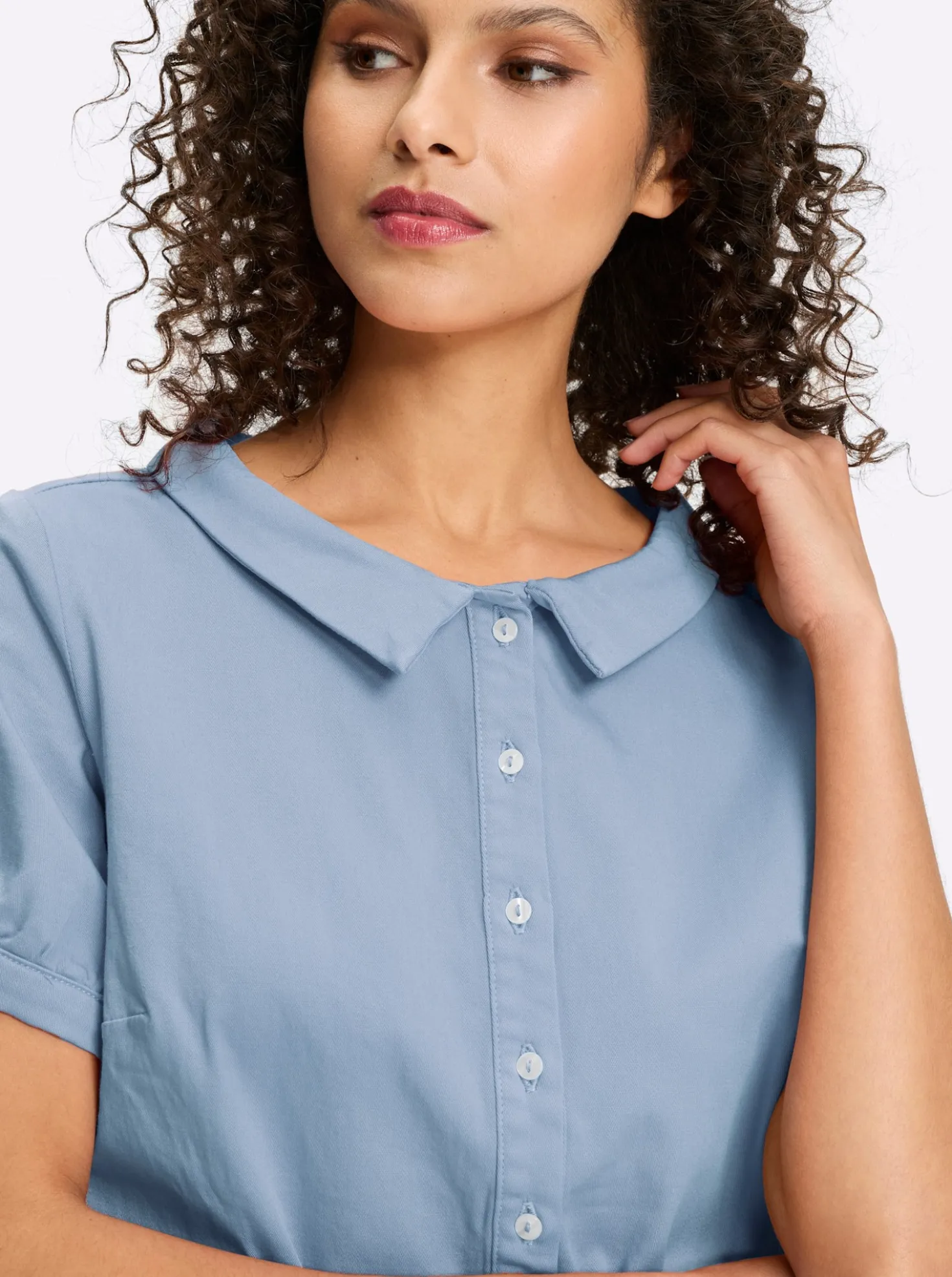 Jeansbluse mit Bubikragen