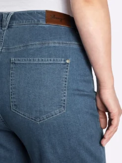Jeans im Curvy-Schnitt VERENA