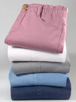 Jeans im Paperbag-Schnitt