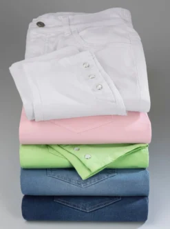 Jeans in verkürzter Form, Dehnbund